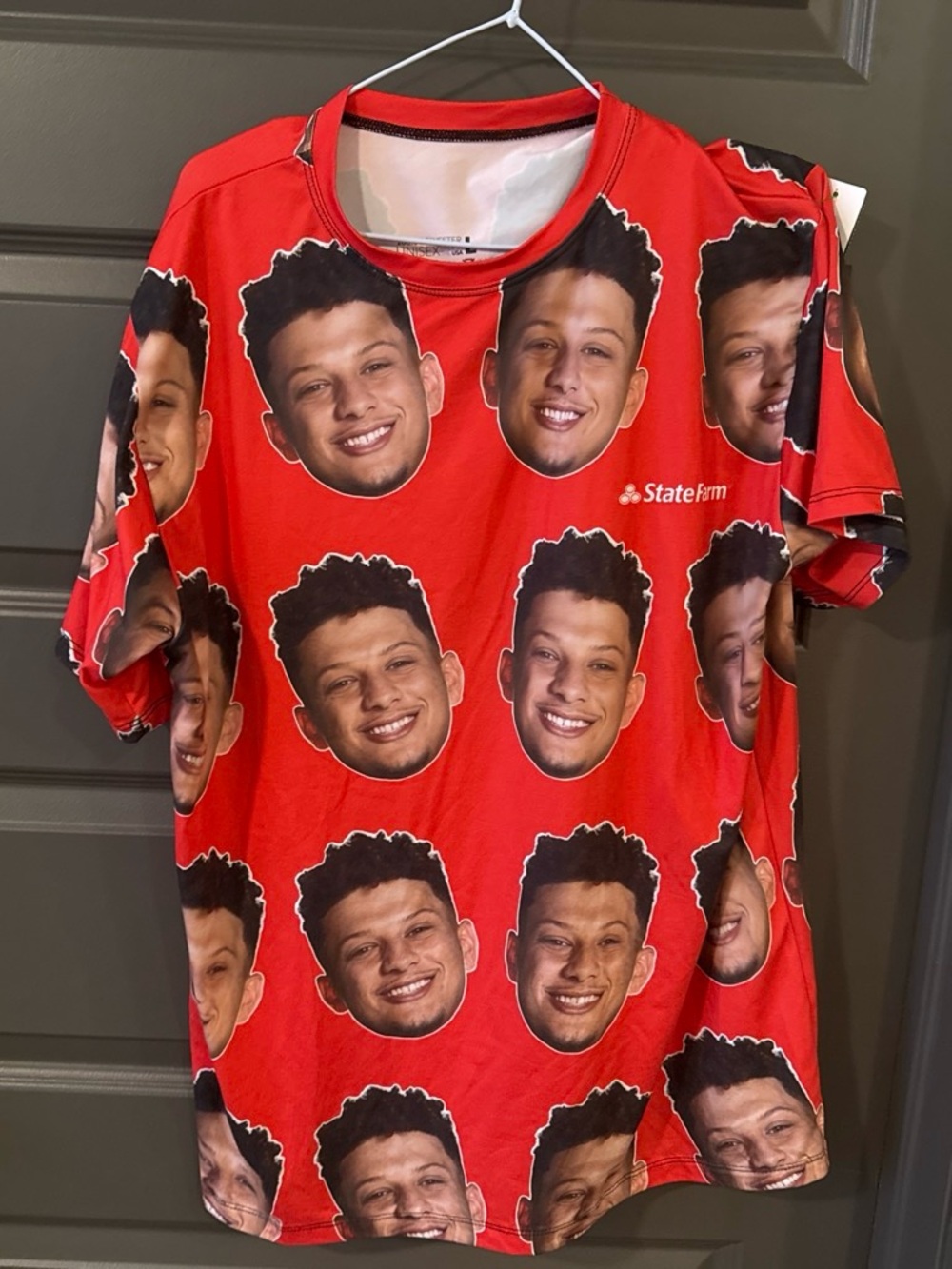 Patrick Mahomes State Farm All-Over Face Print Red T-Shirt Men's Large